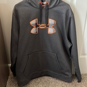 Under Armour Hoodie